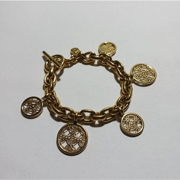 Michael Kors Heritage Charm Bracelet - Picture 5 of 7